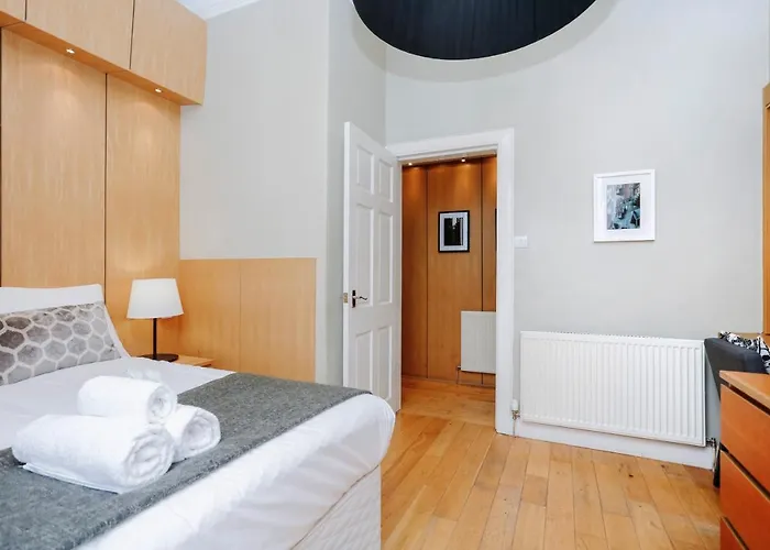 Joivy Lovely Flat In The Heart Of דירה אדינבורו