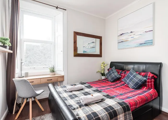 Centre Stylish At The Meadows Park