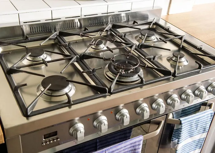 Joivy Bright & Spacious In Stockbridge شقة إدنبرة