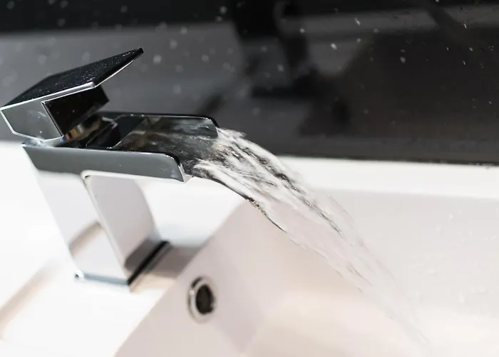 Castle Apt, Modern, * Edinburgh