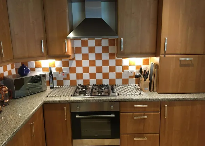 Apartament Holyrood Park *