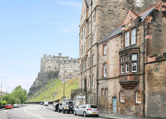 דירה Joivy Lovely Flat In The Heart Of אדינבורו