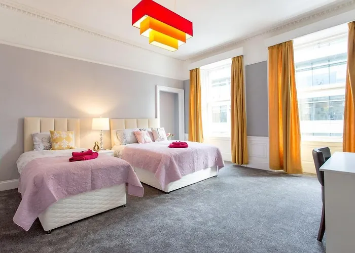 Apartment Stunning 2-bed In