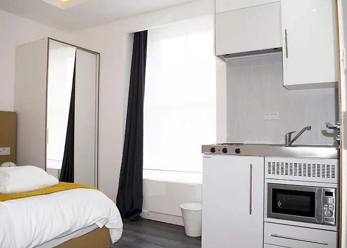 公寓式酒店 Crosskeys 双金匙公寓