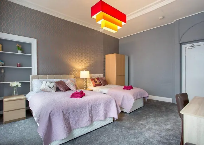 Apartment Stunning 2-bed In