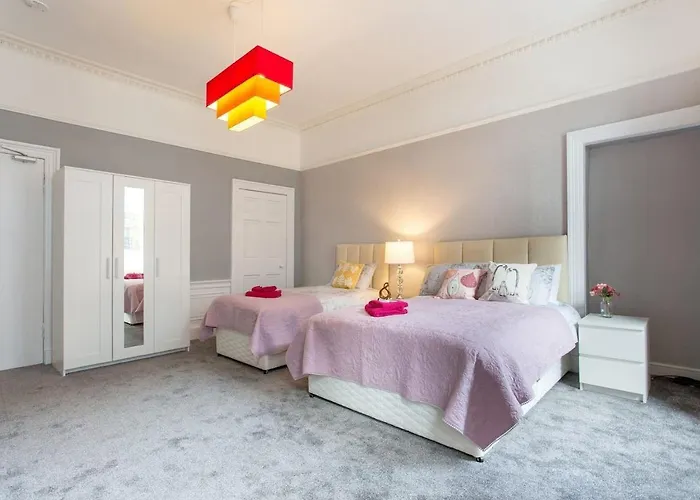 Stunning 2-bed In