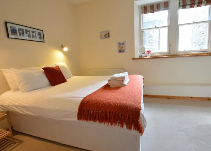 Old Town View - Picture Perfect! * אדינבורו