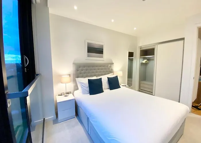Quartermile Serviced Lägenhetshotell Edinburg