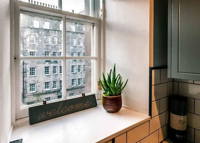 Writer's إدنبرة