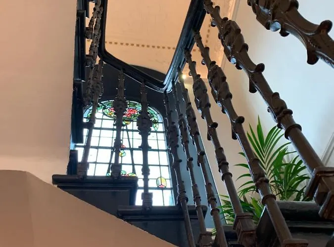 23 Mayfield Gæstehus 5*
