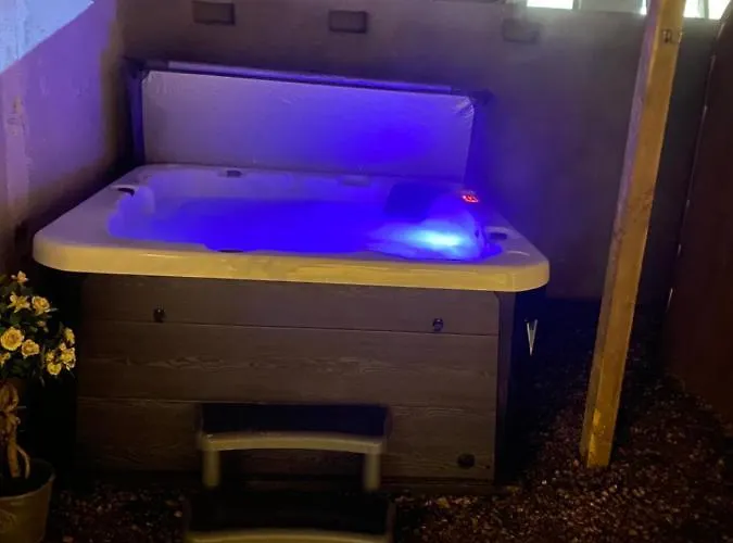 The Juniperlea Pathhead