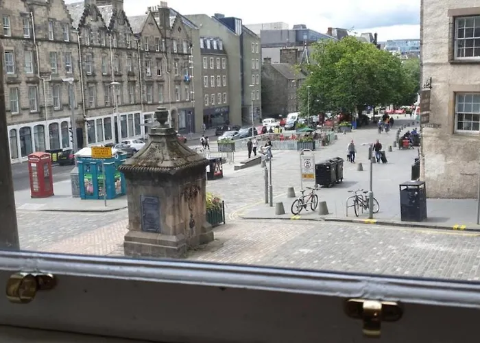 Daire Old Town View - Picture Perfect! Edinburgh
