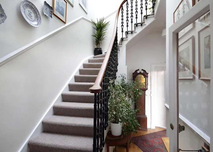 Vendégház Sheens House 3*