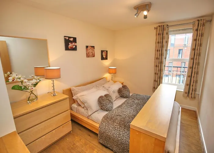 Pearl - Haymarket Apartman *