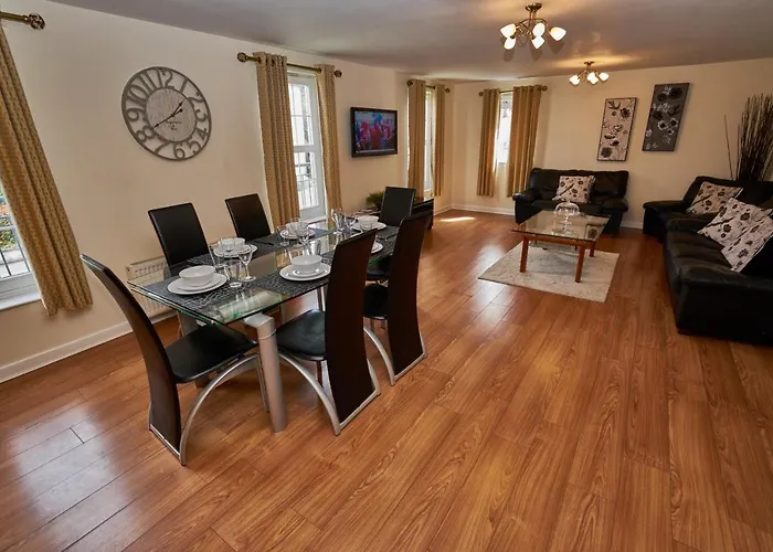 Pearl - Haymarket Edinburgh