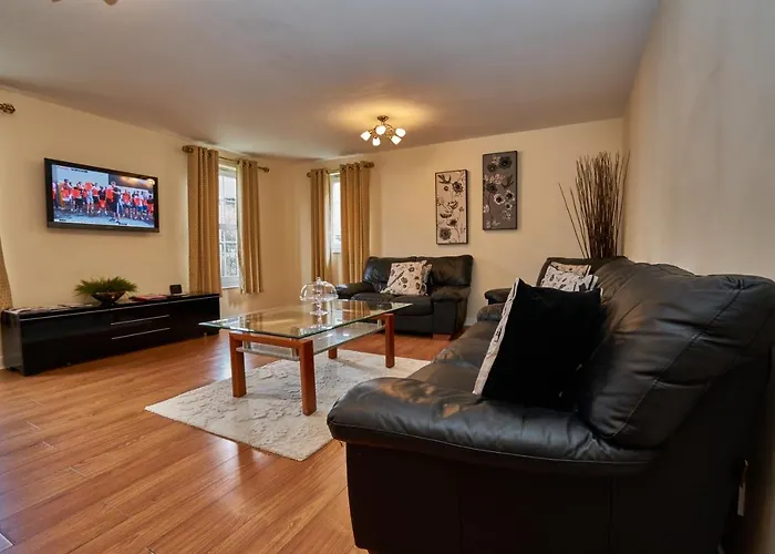 Pearl - Haymarket Edinburgh