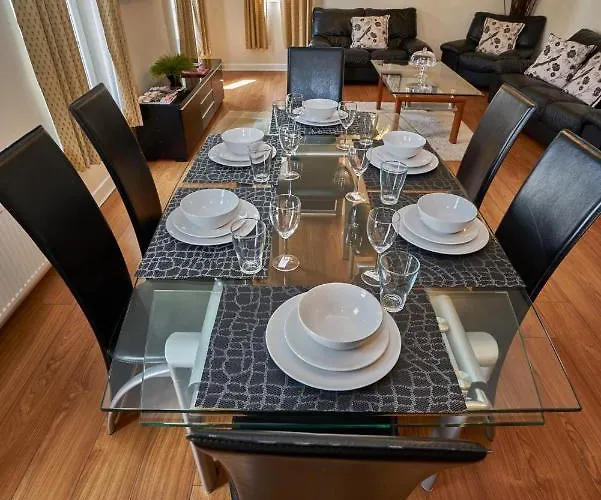 Pearl - Haymarket Apartman