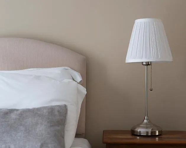 Апартаменты Blair St Scott Old Town *