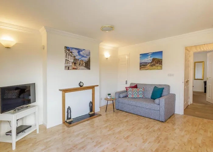 Pleasance Apartman *