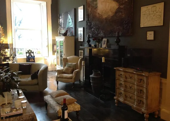 A In The - West エディンバラ