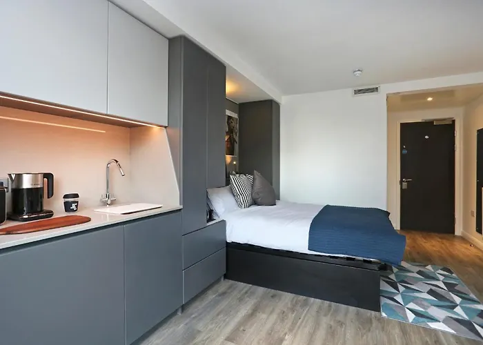 Aparthotel Joivy At Fountainbridge - Adults Only - Breakfast Buffet