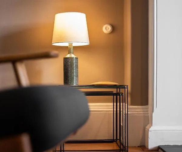 16 1 Eildon Street * 爱丁堡