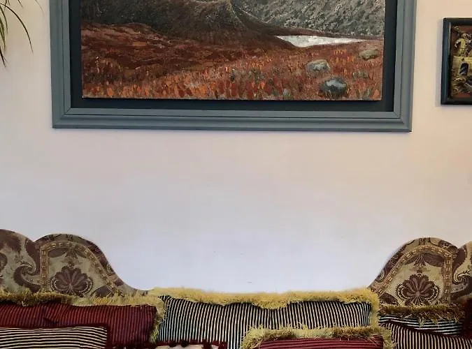 With Parking, Original Art And Antiques