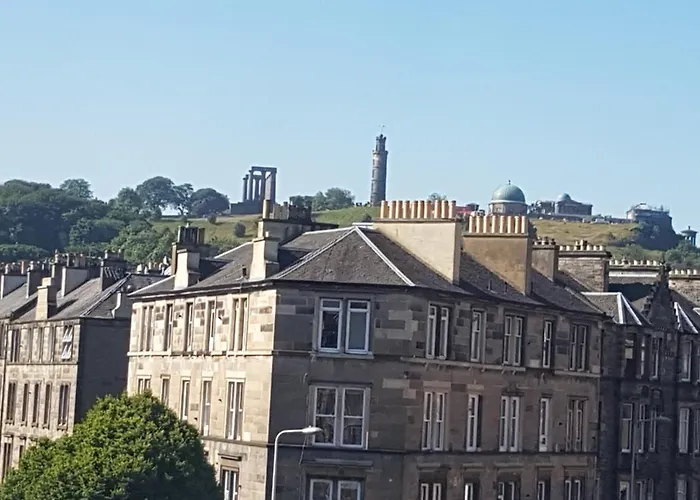 Daire Newly Furnished 2 Bedroom On Leith Walk