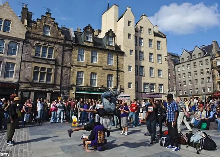 Cozy 2 Bedroom At Heart Of The * Edinburgh