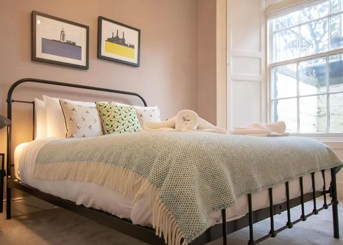 Daire Beautifully Modernised New Town *