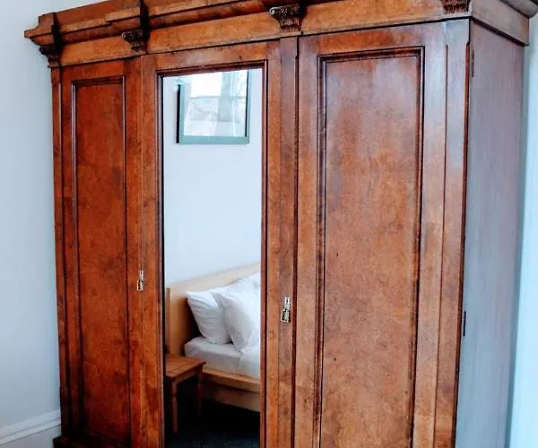 Apartment Traditional Oer The Meadows *