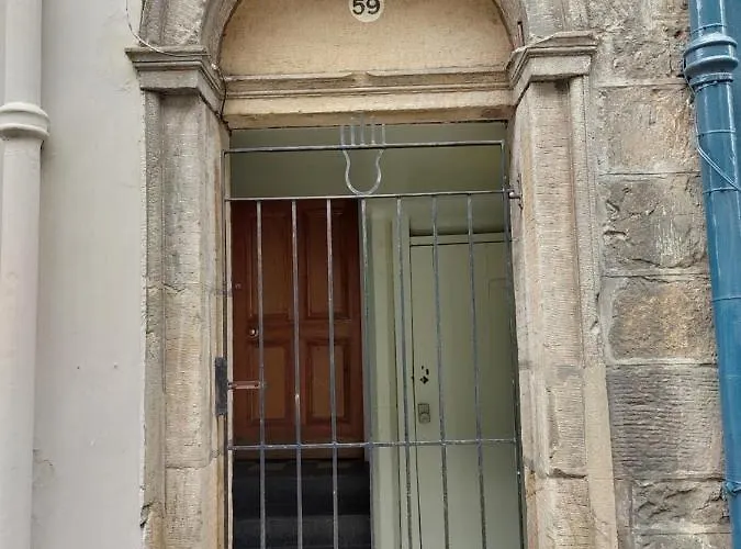 Amazing - Thistle Street Near Princes St