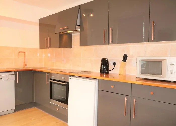 3 Bedroom Centre In Lauriston Place Appartamento *