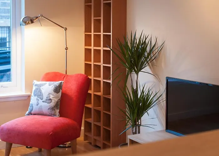 The Drummond Street * 爱丁堡