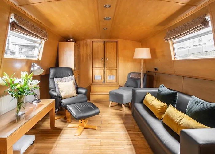 - Houseboats 4* Эдинбург