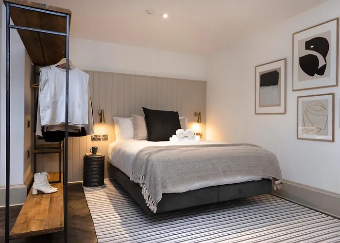 29 Queen Street 4*