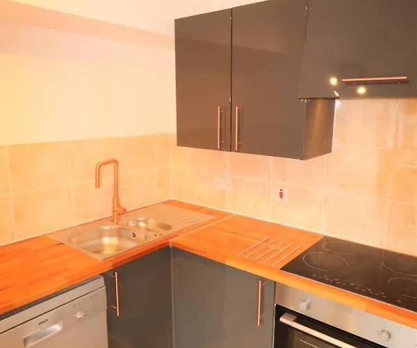 3 Bedroom Centre In Lauriston Place * 에든버러