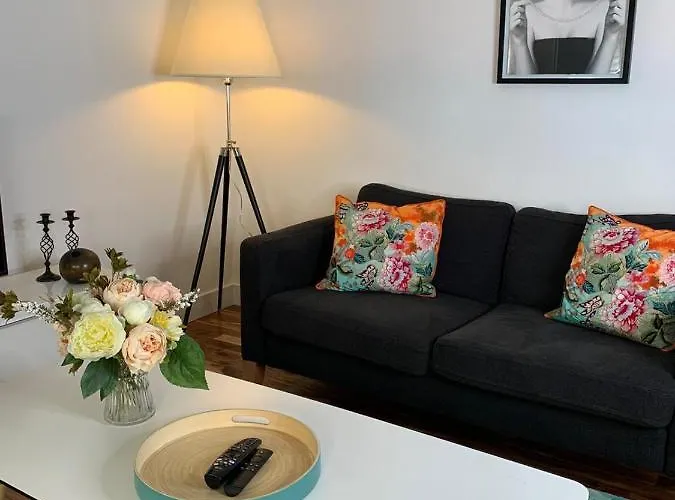 Causewayside Edinburgh