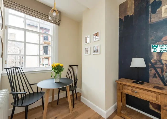 Johnstone By The National Trust Scotland شقة