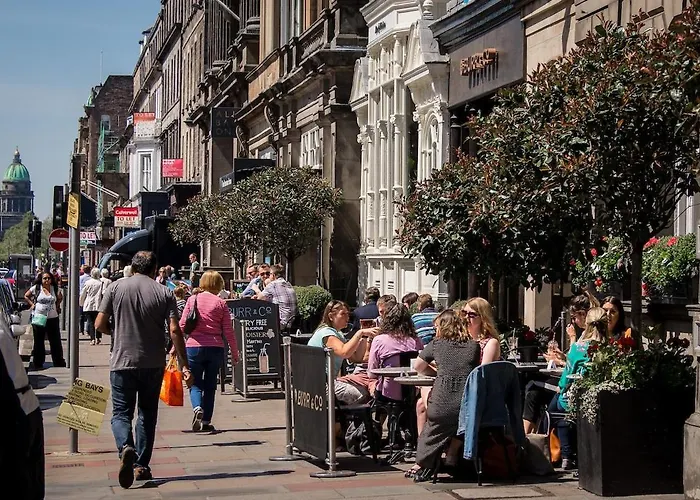 The New Town Idyll @ Dublin Street