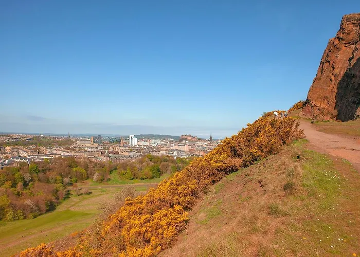 Causewayside @ The Address