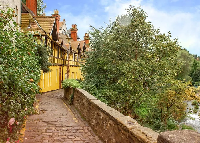 Shandwick - Centre - Sleeps 2