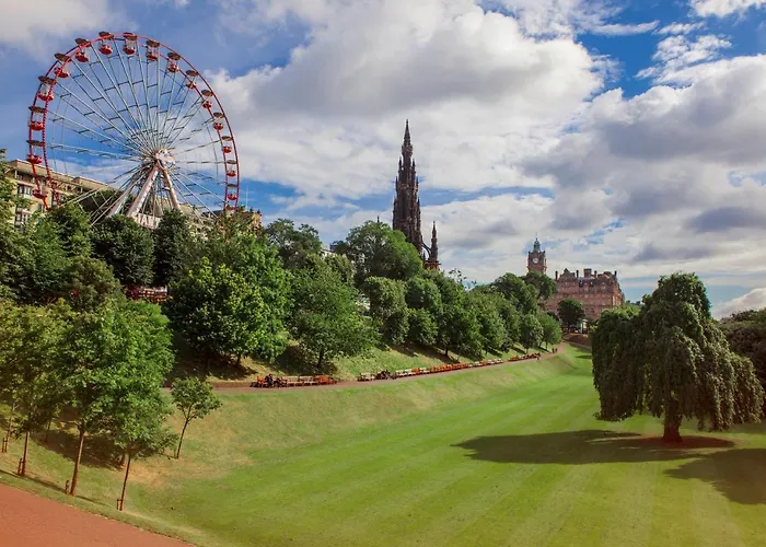 Shandwick - Centre - Sleeps 2 Edimburgo