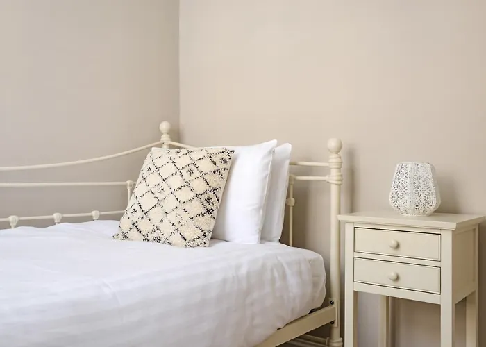 The Rose Street Retreat By Calton Living *