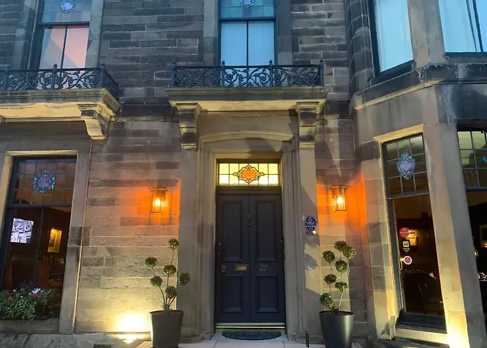 Affittacamere 23 Mayfield 5*