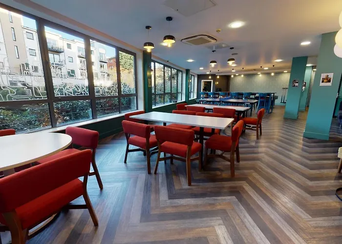 Iq Grove Accomodation In Edinburgh Apartament