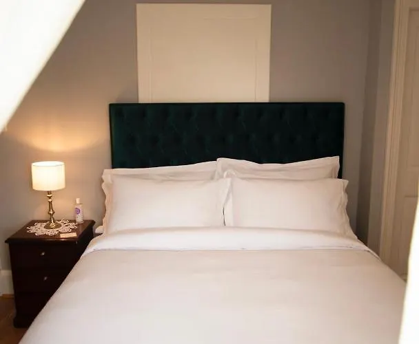 Guest house Georgian House