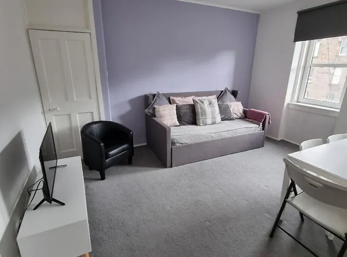 Bespoke Tours Scotland @ Morrison Street Apartmán *