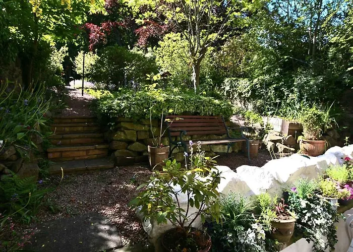 Halcyon House Pensjonat 3*