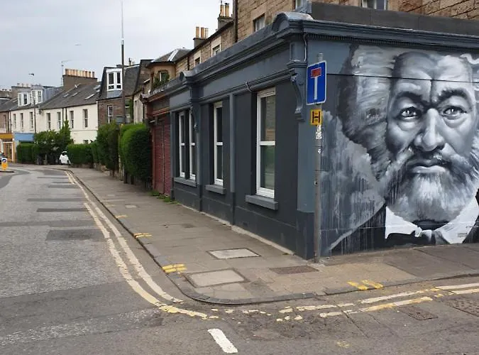 Guest house Lower Gilmore Place Edinburgh